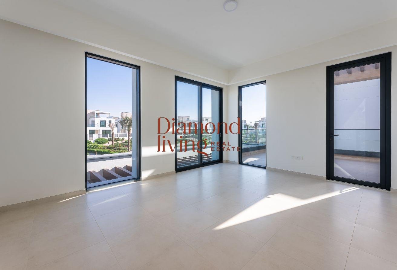 Corner Lot | Near Amenities | Multiple Options