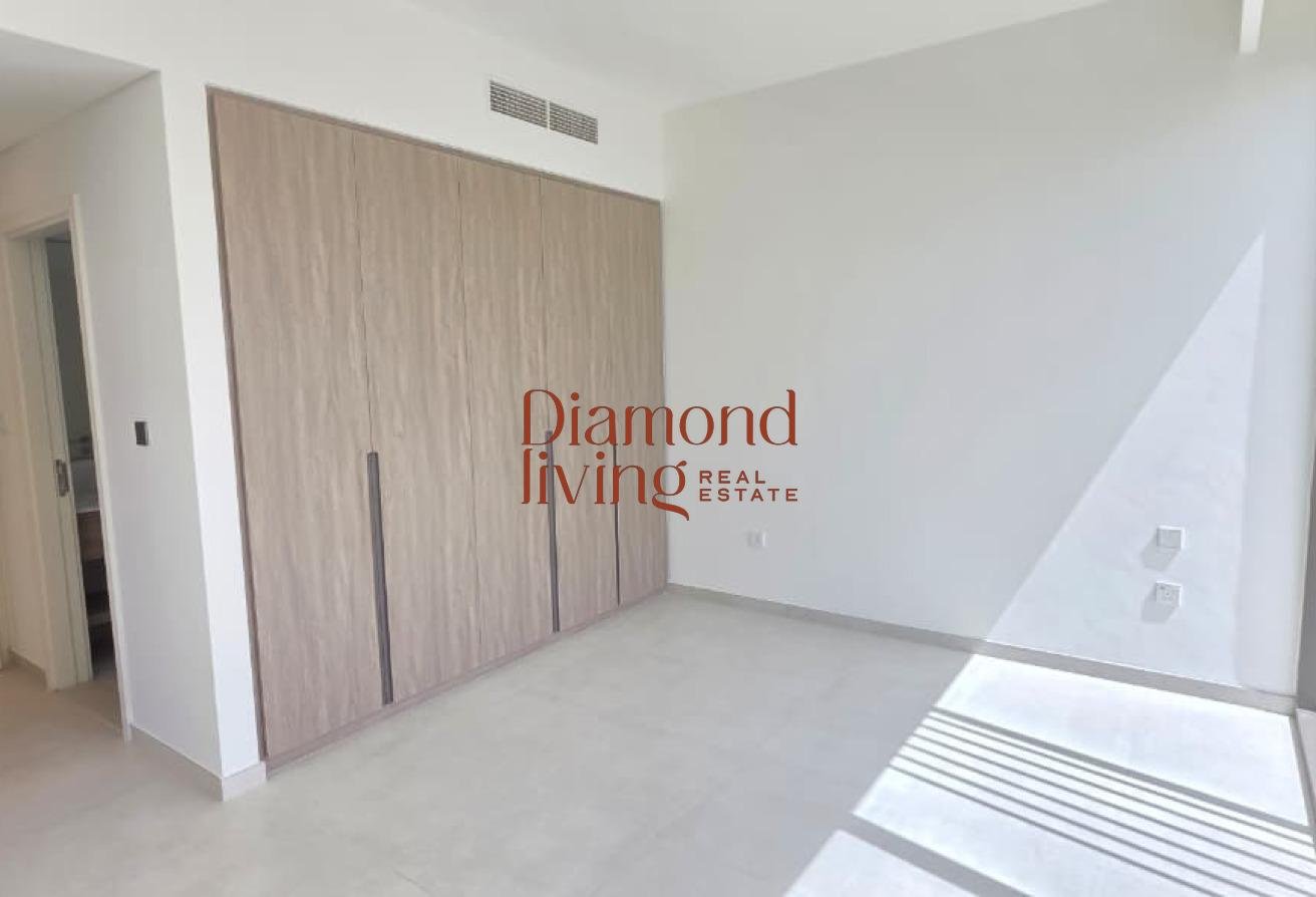 Vacant | Prime Location | Big Layout