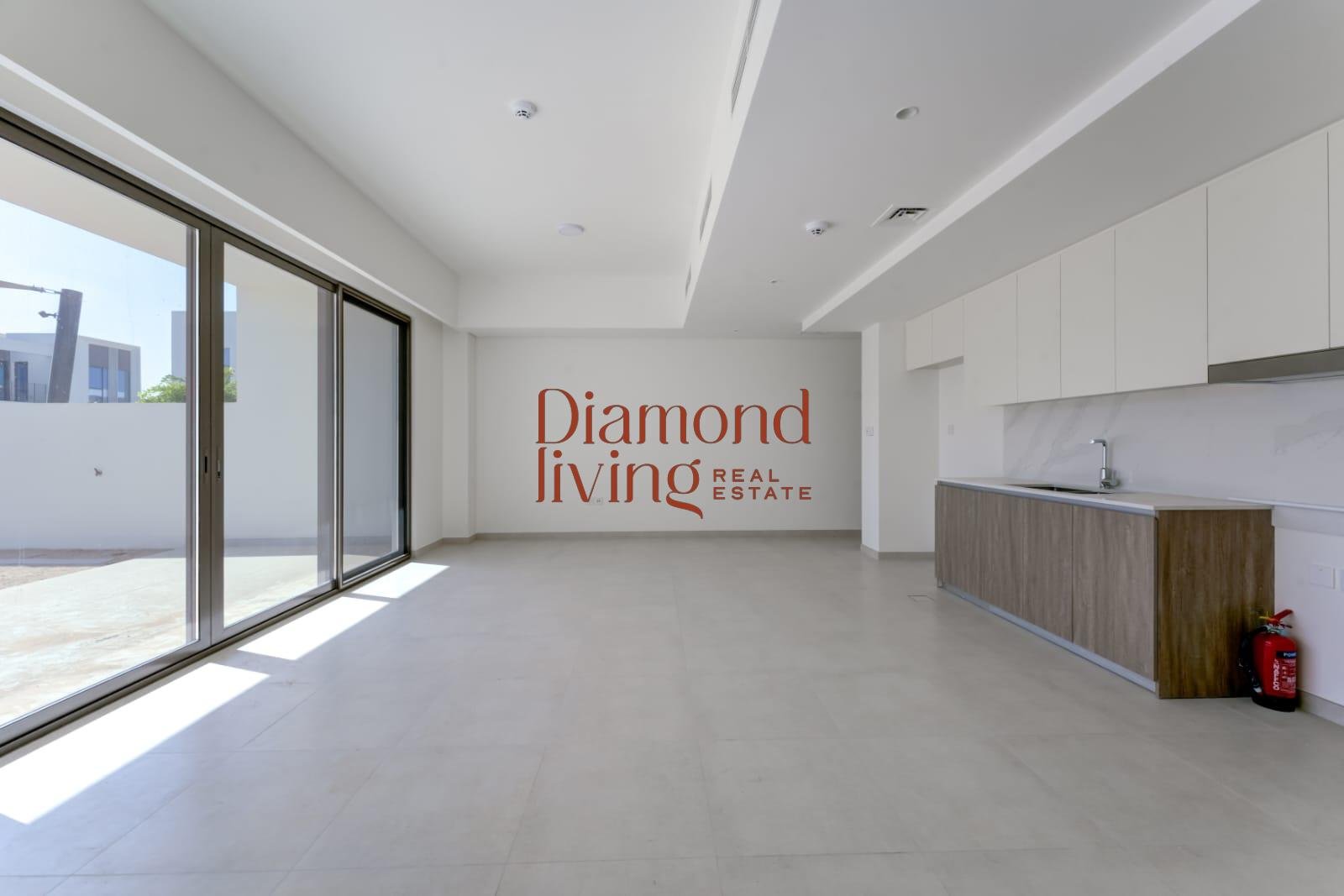 Exclusive | Single Row | Internal Location