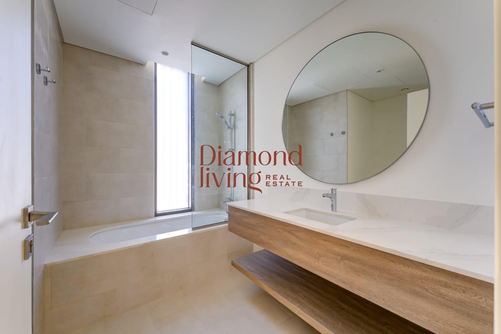 Exclusive | Single Row | Internal Location