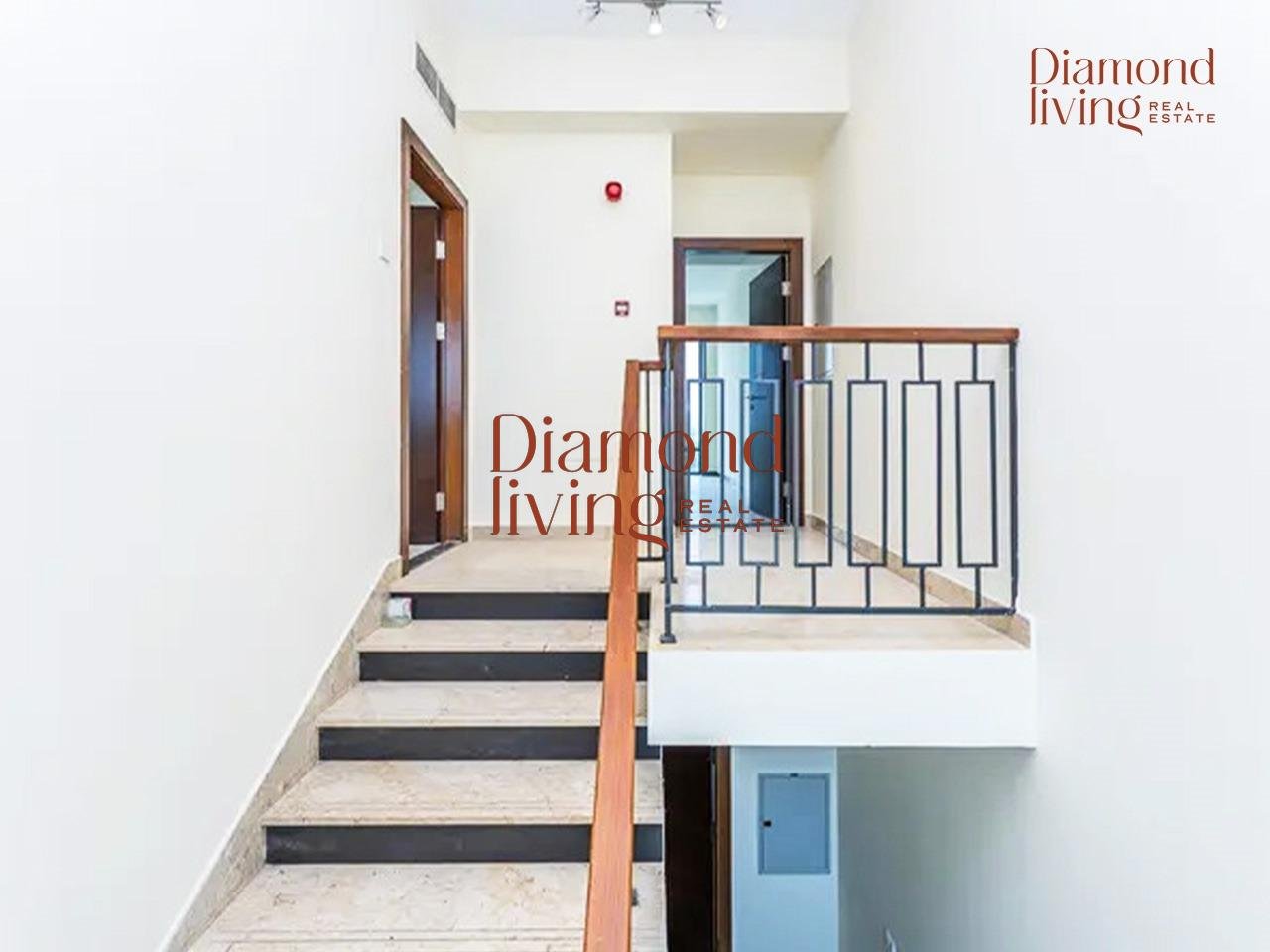 G+2+Basement | 4 BR+maid | Park view | Exclusive