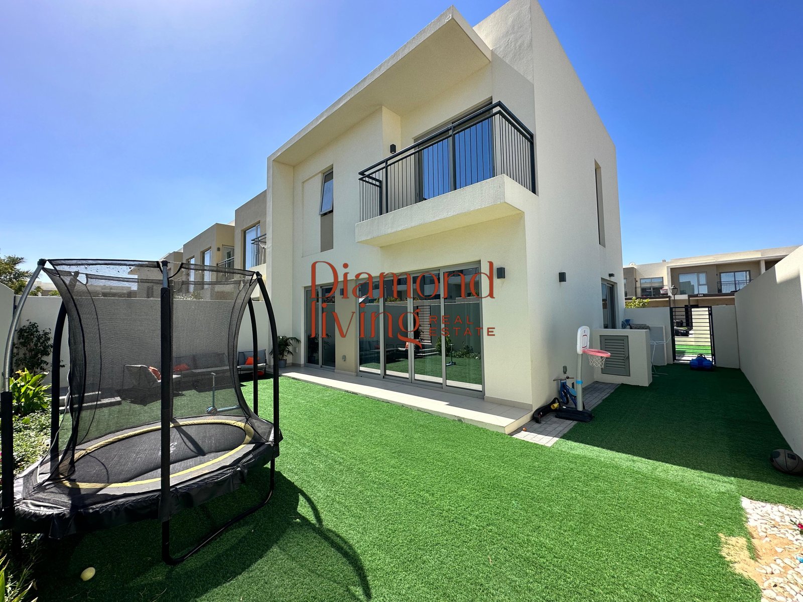 Exclusive | Corner Lot | Prime Location