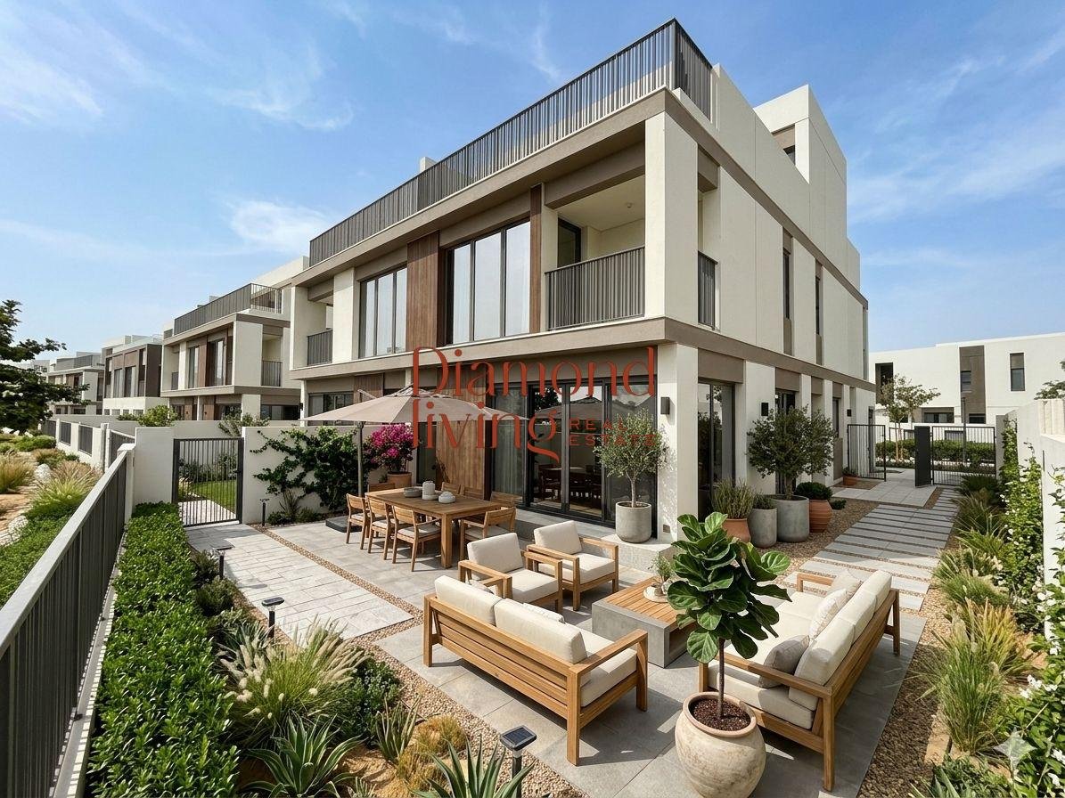 Single Row | Closed Kitchcn | Vacant Soon