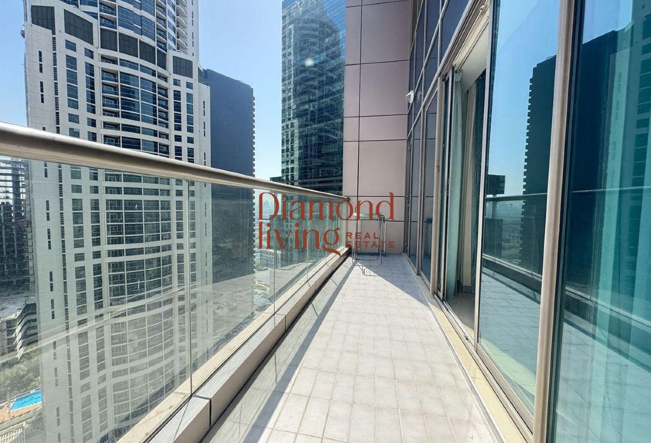 Fully Furnished | Big Layout | Vacant