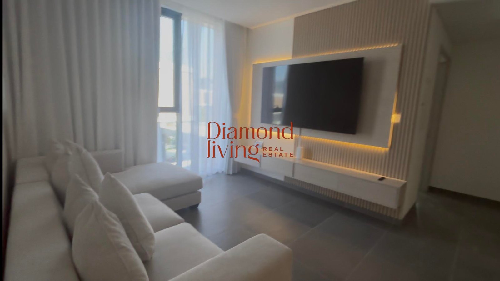 Brandnew | Luxurious  | Landscaped