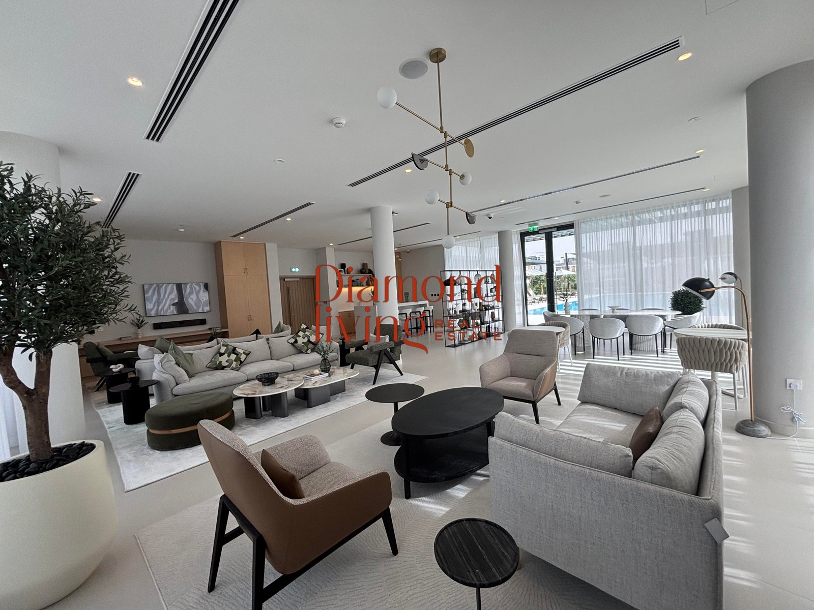 Brandnew | Luxurious  | Landscaped